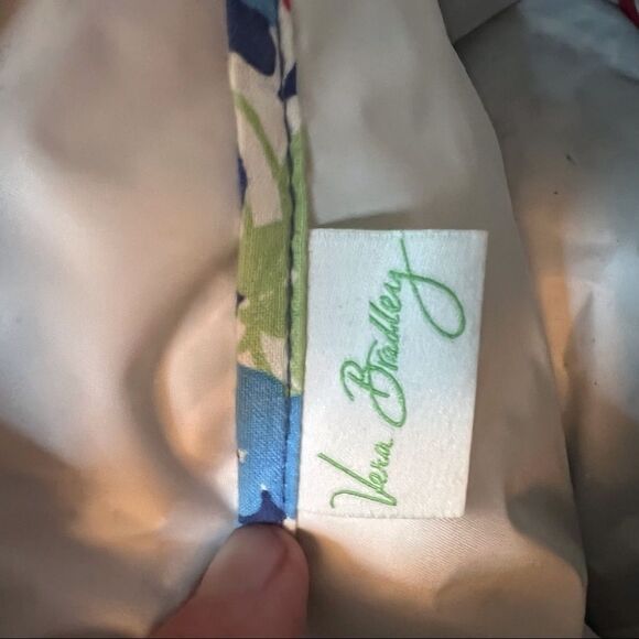 Vera Bradley Floral Tote - Very Spring and Summer like!  Excellent condition. - Picture 6 of 6